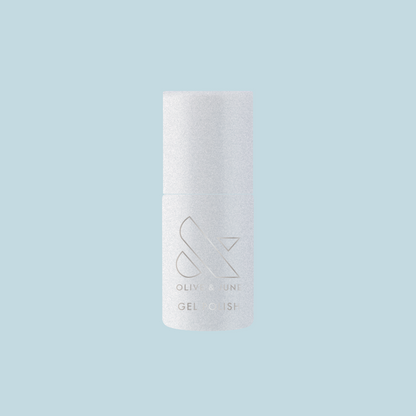 DIAMONDS ARE A MANI’S BEST FRIEND Gel bottle with sparkly iridescent finish for long-lasting at-home manicure use