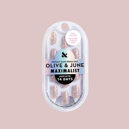 Diamond Chrome Mani - Press-On | Medium | Oval with neutral chrome finish and 3D diamond effect gems for an easy manicure