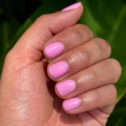 Permanent Vacation - Gel bright pink gel polish fading to soft bubblegum on short rounded nails for a fresh mani look